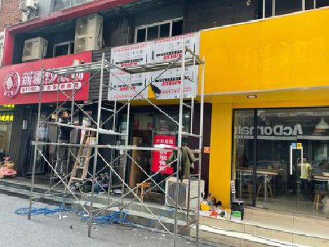 嘉兴制作广告招牌如何避免它发黄？